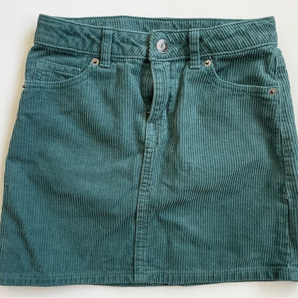 M 7/8 girls Cat and Jack Teal- Blue/Green Corduroy Skirt